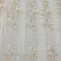 پرده گل برجسته