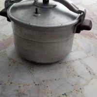 زود پز یا ارام پز. 6 لیتری