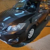 کوییک کم کار بی رنگ