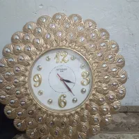 ساعت دیواری