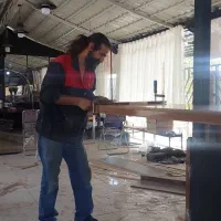 ​خدمات نجاری چوب،ام‌دی‌اف و دیوارپوش در محل