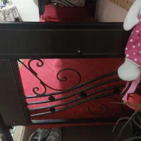 تخت خواب دو طبقه همراه با تشک و نردبان|تخت و سرویس خواب|سمنان, |دیوار