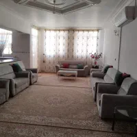آپارتمان-جنوبی-تک-واحدی-بسیار-تمیز-و-پر-نور