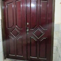 درب ورودی ساختمان