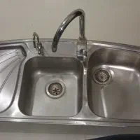سینگ البرز همراه با دوتا شیر  شیر سنگین ومحکم|آب‌چکان و نظم‌دهنده ظروف|بهارستان, |دیوار