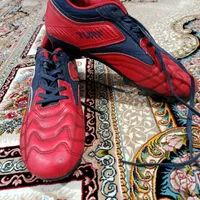 کفش فوتبال چمنی سایز 40
