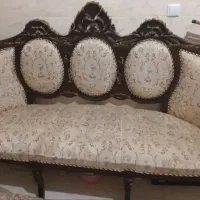 مبل سلطنتی 9نفره یه 3نفره و6عدد 1نفره در حد نو