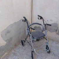 واکر چهار چرخ نو جاپایی دار