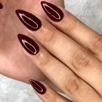 آموزش کاشت ناخن خصوصی فقط با 2100