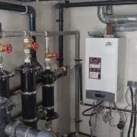 ساخت و اجرای استخر و جکوزی و موتورخانه و سونا