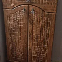 جاکفشی نو به علت کمبودجا فروخته میشه