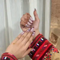 مدل|خدمات آرایشگری و زیبایی|کنارک, |دیوار