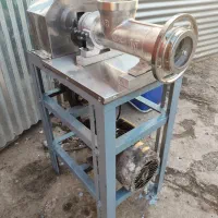 تولید وتعمیر چرخ گوشت کلگی متحرک|کافی‌شاپ و رستوران|مشهد, کوشش|دیوار