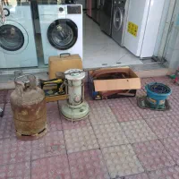یه سری لوازم قدیمی چراغ جارو اجاق چرخ خیاطی