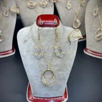 نیم ست ۵/۵۰۰گرم طلا بدون اجرت