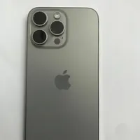 اپل iPhone 15 Pro Max با حافظهٔ ۲۵۶ گیگابایت