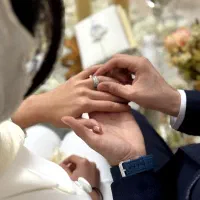 طراحی آلبوم اختصاصی+رتوش و ادیت تخصصی عکس