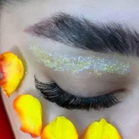 اکستنشن مژه و لیفت مژه و ابرو