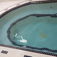 سرویس استخر و سونا و جکوزی