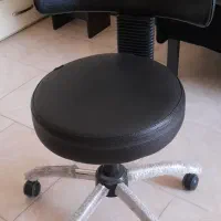 تخت برای ماساژ و مژه کارها