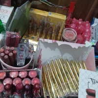 لوازم آرایشی  زیر قیمت(یکجا)