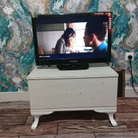 یک دستگاه تلویزیون ال ای دی 24 اینچ به فروش می‌رسد