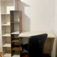 کتابخانه(میز تحریر و لب تاپ )+صندلی چرخدار