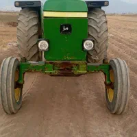 فرش یک دستگاه تراکتورجاندیر تیپ۳۳۵۰به مدل۷۰بفروش