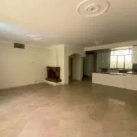 ۱۸۰ متر سه خواب ( حیاط در اختیار )