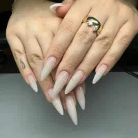 آفر ویژه کاشت ناخن و میکرو|خدمات آرایشگری و زیبایی|بم, |دیوار