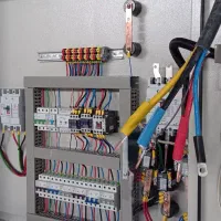 برق صنعتی و پی ال سی