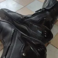 بوت|کیف، کفش، کمربند|شیراز, ستارخان|دیوار