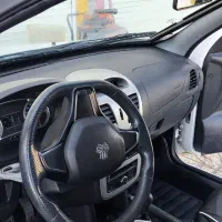 ساینا 402|خودرو سواری و وانت|بروجرد, |دیوار