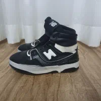 کفش و لباس بچه