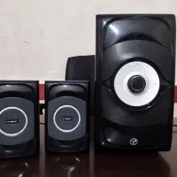 اسپیکر سه تیکه