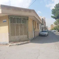 منزل ویلایی 200 متر سه نبش بلوار دلاوران بسیج|فروش خانه و ویلا|شیراز, شیشه‌گری|دیوار