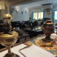 ویتر خانم یا اقا تمام وقت|استخدام خدمات فروشگاه و رستوران|تهران, امانیه|دیوار