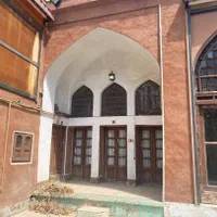 عمارت فرنگیس سفر در زمان|اجارهٔ کوتاه‌مدت ویلا و باغ|اصفهان, خرم|دیوار