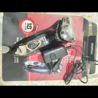 سه تیغ وخط زن و سشوار ۹کاره نو