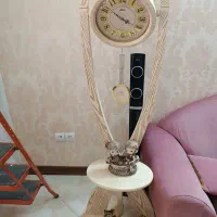 ساعت ایستاده