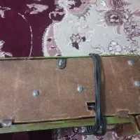 یک رادیو قدیمی|کلکسیون اشیاء عتیقه|سقز, |دیوار