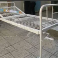 تخت بیمار لگن خور