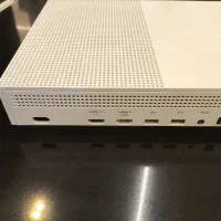فروش Xbox One S 1TB تمیز و کمکارکرد|کنسول، بازی ویدئویی و آنلاین|اصفهان, باغ زیار|دیوار