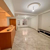 80-متر-طبقه-اول-نورگیر-عالی