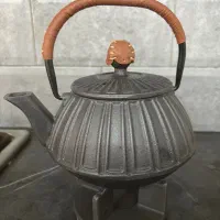 کتری چدن نالینو