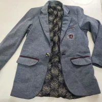 تعدادی لباس پسرانه