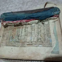 کتاب قرآن بالای ۱۵۰ سال|کتاب و مجله مذهبی|رشت, آزادگان|دیوار