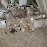 جلوبندی تراکتور ۶۴