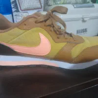 کتونی اورجینال سایز ۳۸