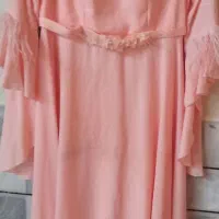 ‌یک‌عدد‌لباس‌مجلسی‌نو‌به‌فروش ‌میرسد